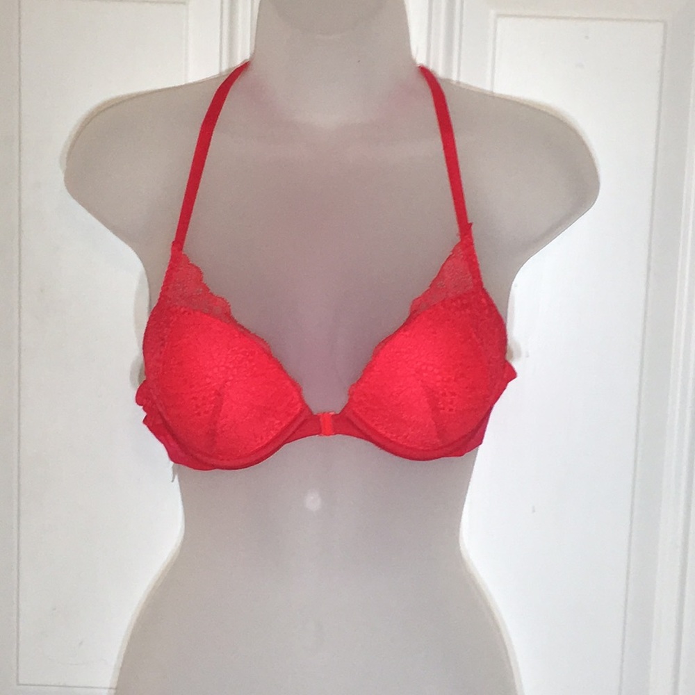 New red bra